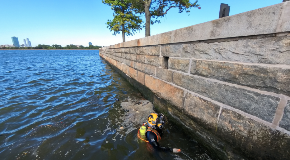 Jacobs diver inspecting the seawall